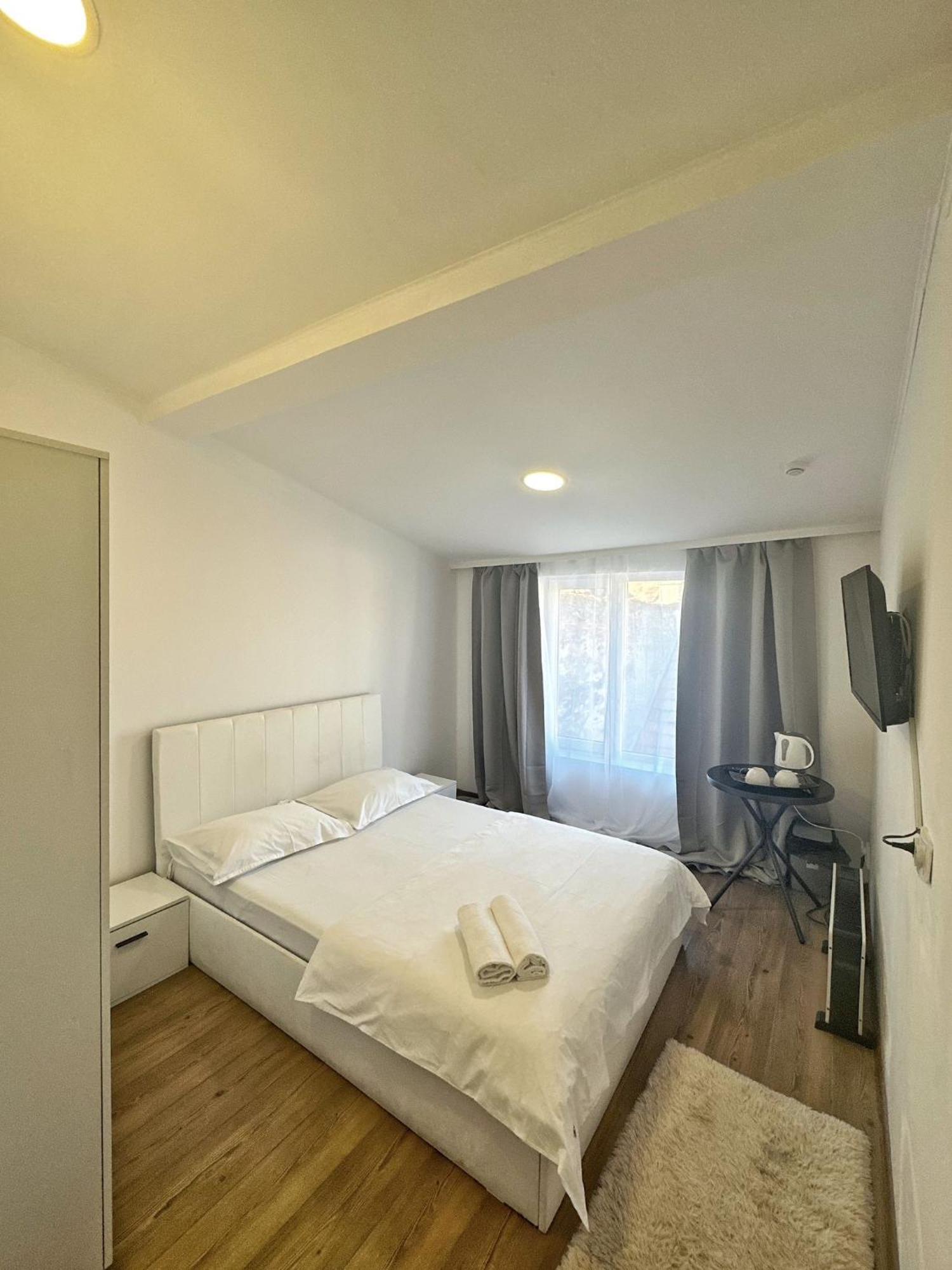 Residence Ultracentral Brasov Ngoại thất bức ảnh